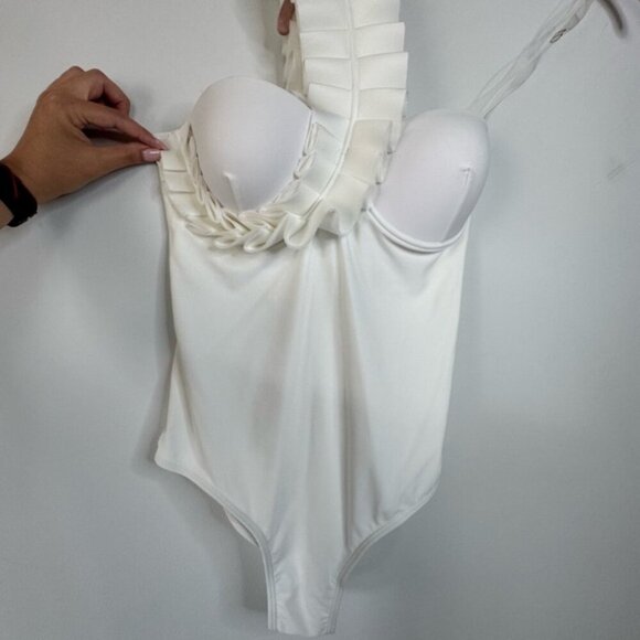 Elegant White Ruffled Bathing Suit – Size Large – Never Worn - Picture 1 of 6